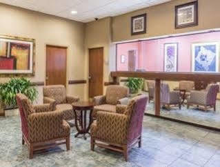 Days Inn By Wyndham Camp Springs Andrews Afb Luaran gambar